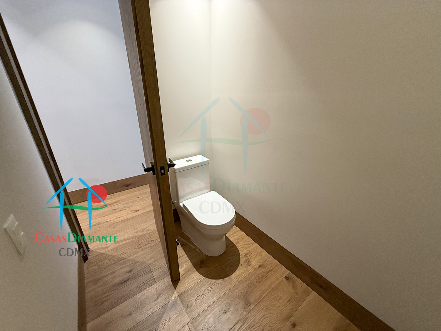 Desierto de los Leones Acanto AJA1 - Baño de visitas 1